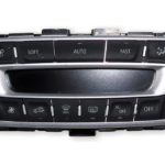 275103596R Renault Megane MK3 Genuine Electric AC Heater Climate Control Switch