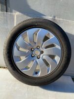 Land Rover Discovery 5 Alloy Wheel + Continental Tyre 235/60 20 Inch HY321007PA*