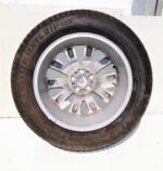 LR Range Rover Vogue L405 Alloy Wheel and Tyre 275/55 R20 CK5M-1007-DA 8.5J 6mm - Image 4