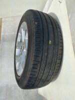 Range Rover Sport L494 Genuine Alloy Wheel & Pirelli Tyre 255/55 R20" Inch 4.5mm - Image 3