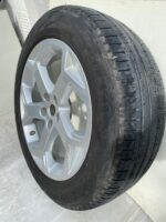 Range Rover Sport L494 Genuine Alloy Wheel & Pirelli Tyre 255/55 R20" Inch 4.5mm - Image 4