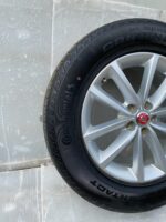 Jaguar F-Pace Genuine Alloy Wheel & Continental Tyre 255/60 18" Inch HK831007CA - Image 2