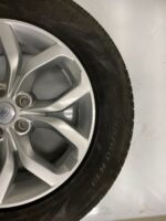 LR Discovery 5 1x 255/60 R19" Style 5021" 5 Split-Spoke Alloy Wheel Silver - Image 3