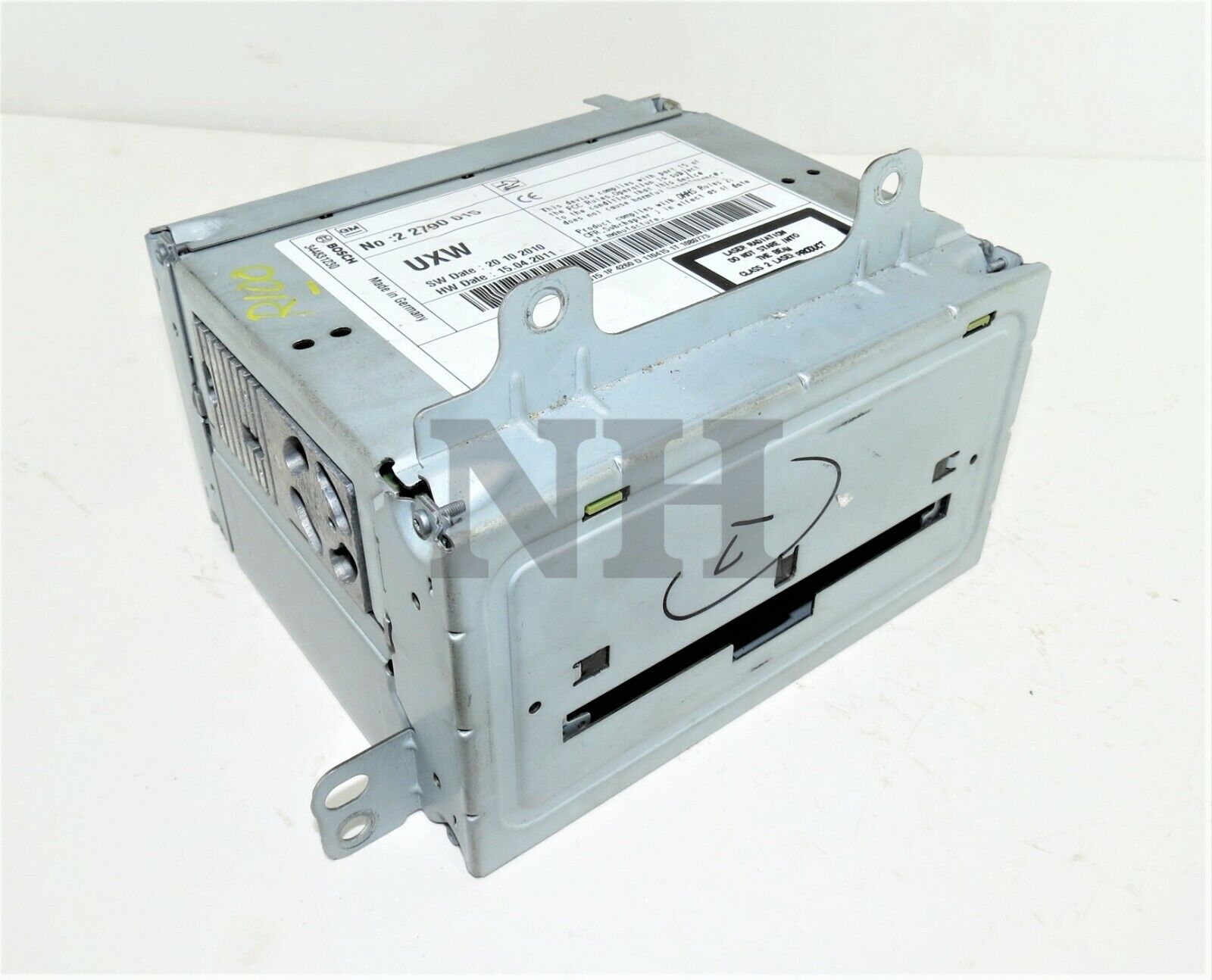 22790015 Vauxhall Astra J Genuine Bosch Radio Stereo CD Player + Sat Nav Head Main Image 22790015 Vauxhall Astra J Genuine Bosch Radio Stereo CD Player + Sat Nav Head - Image 1