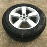 Land Rover Defender 1x 255/60 R20 Inch OEM Alloy Wheel Pirelli Scorpion Zero A/S