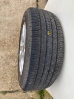 Jaguar E Pace X540 Genuine Alloy Wheel & Michelin Latitdue Tyre 235/60 18 Inch - Image 4