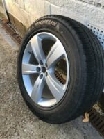 W52 Range Rover Velar L560 1x 255/55 R19 Inch Alloy Wheel Michelin Latitude Tour - Image 2