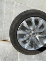 Range Rover Sport Genuine Alloy Wheel & Pirelli Tyre 255/55 20 Inch DK621007DB - Image 2