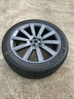 W35 Range Rover Velar 1x 265/45 R21 Inch Alloy Wheel Michelin Latitude Tour HP