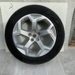 Range Rover Sport L494 Genuine Alloy Wheel & Pirelli Tyre 255/55 R20" Inch 4.6mm