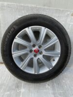 Jaguar E-Pace X540 Genuine Alloy Wheel & Michelin Latitude Tyre 235/60 18" Inch-