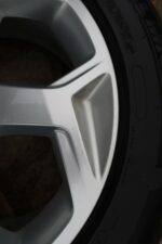 W21 Range Rover Vogue 1x 255/55 R20 Inch Alloy Wheel Michelin Latitude Sport - Image 9