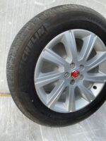 Jaguar E-Pace X540 Genuine Alloy Wheel & Michelin Latitude Tyre 235/60 18" Inch- - Image 2
