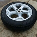 LR Range Rover Vogue 1x 255/55 R20 Inch Alloy Wheel Pirelli Scorpion Verde A/S