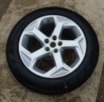 LR Range Rover Vogue 1x 255/55 R20 Inch Alloy Wheel Pirelli Scorpion Verde A/S - Image 2