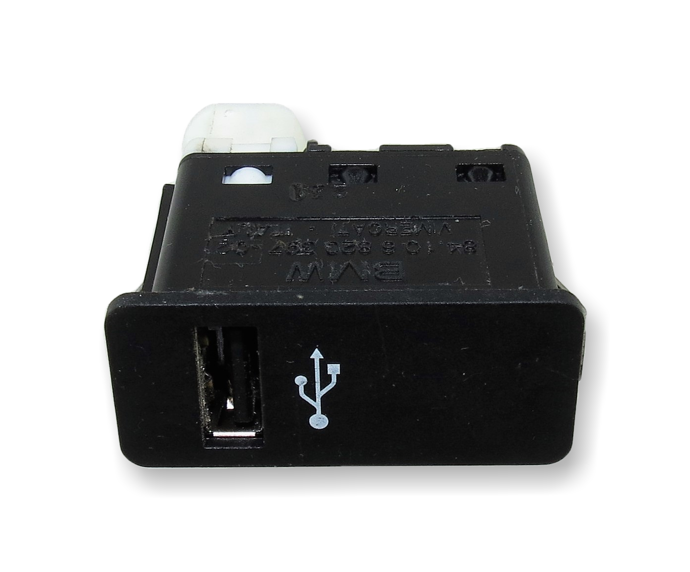 6820397 MIni R55 R56 - R61 R62 BMW 2 Series i3 i8 X1 X2 Genuine USB Socket Port Main Image 6820397 MIni R55 R56 - R61 R62 BMW 2 Series i3 i8 X1 X2 Genuine USB Socket Port - Image 1