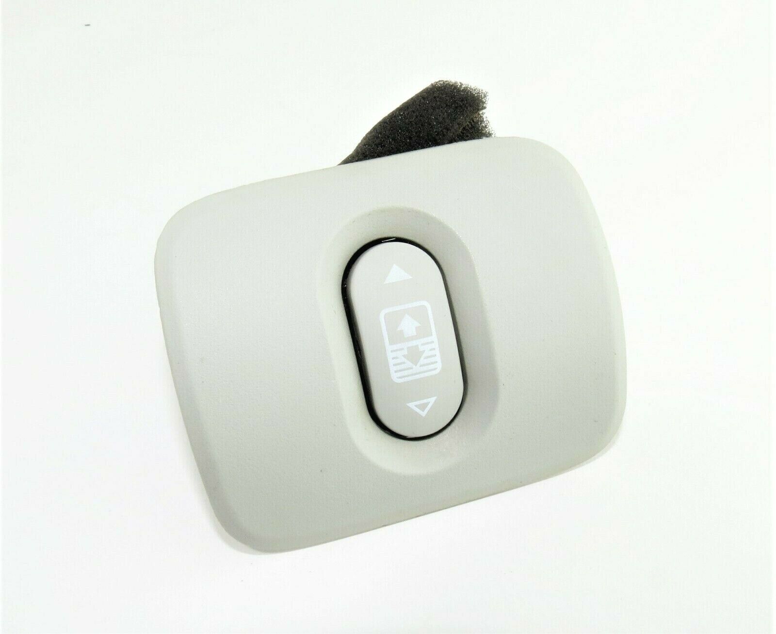 Genuine Nissan Qashqai J10 Panoramic Sunroof Blind Control Switch Button Main Image Genuine Nissan Qashqai J10 Panoramic Sunroof Blind Control Switch Button - Image 1