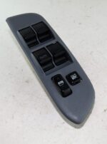 8482042130 Toyota Rav4 Genuine Driver Side Electric Window Lift Down Switch - Image 3