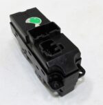 G22C684L1 Mazda 6 MK1 Genuine Electric Window Lifter Switch Button - Image 6