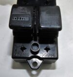 G22C684L1 Mazda 6 MK1 Genuine Electric Window Lifter Switch Button - Image 9