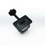 735429751 Fiat Grande Punto Genuine JACK ASS'Y-AUX + USB