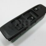 MR551244 Mitsubishi Shogun Pajero Genuine Omron Electric Window Switch Button