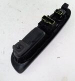 8200084012 Renault Clio MK2  3Dr Genuine Right Side Electric Window Switch - Image 4