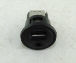 96647952XT Peugeot Citroen  Genuine Audio AUX In + USB Socket Connection - Image 2