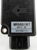 MR985187 Mitsubishi Colt Grandis Lancer 1.8 Genuine Hitachi Mass Air Flow Sensor - Image 8