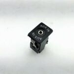 5K0035724 VW Golf MK VI Genuine JACK ASS'Y-AUX + USB