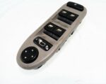 96498424ZW Citroen Peugeot Genuine Right Side Electric Window Switch - Image 2