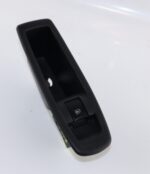 82960JY00A Renault Koleos Genuine Passenger Side Electric Window Switch Lifter - Image 3