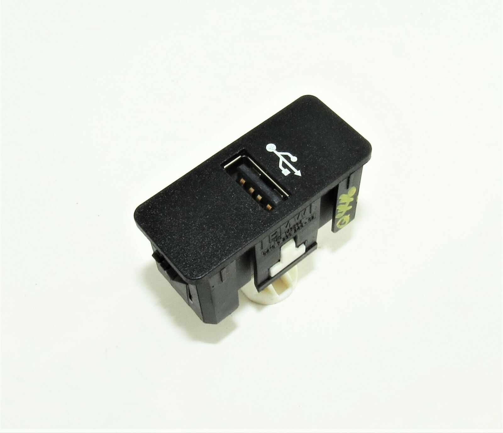 9230248 BMW 1 3 4 Series (F) Genuine USB Socket Connection Adapter Main Image 9230248 BMW 1 3 4 Series (F) Genuine USB Socket Connection Adapter - Image 1