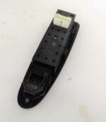 935702G600 Kia Magentis Genuine Right Driver Side Electric Window Switch Button - Image 5