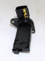 K62665117 Mazda 2 6 2.2 Diesel Genuine Denso Mass Air Flow Meter Sensor - Image 4